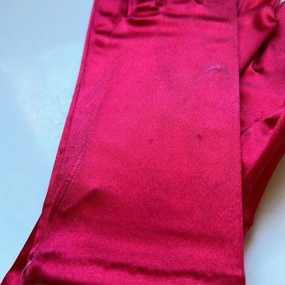 New on card short‎ red nylon stretchy, shiny, dressy gloves